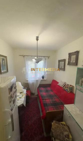 Apartament 3 camere Semidecomandat CETATE -Transilvaniei Etaj 2 Pentru investiti