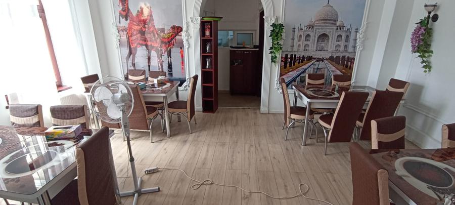 Vila interbelica cu terasa-restaurant in functiune zona Blv Marasesti Bucuresti