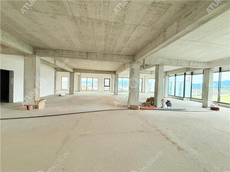 Spatiu comercial si birouri de vanzare in Sibiu zona Shopping City