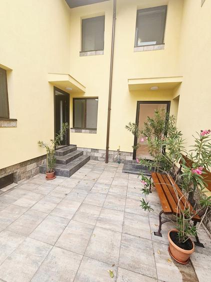Spațiu de birouri de închiriat, 6 camere – Central, Ploiești