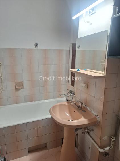 Apartament 2 camere de vanzare - 4