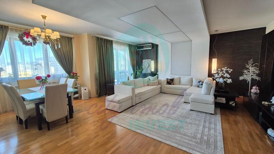 Apartament 4 camere cu garaj