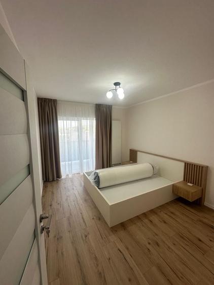 De inchiriat apartament 3 camere, bloc nou