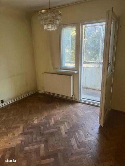 Apartament 4 camere, 1 Mai