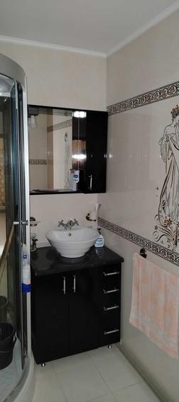 De vânzare apartament 3 camere zona Centrala 80 mp