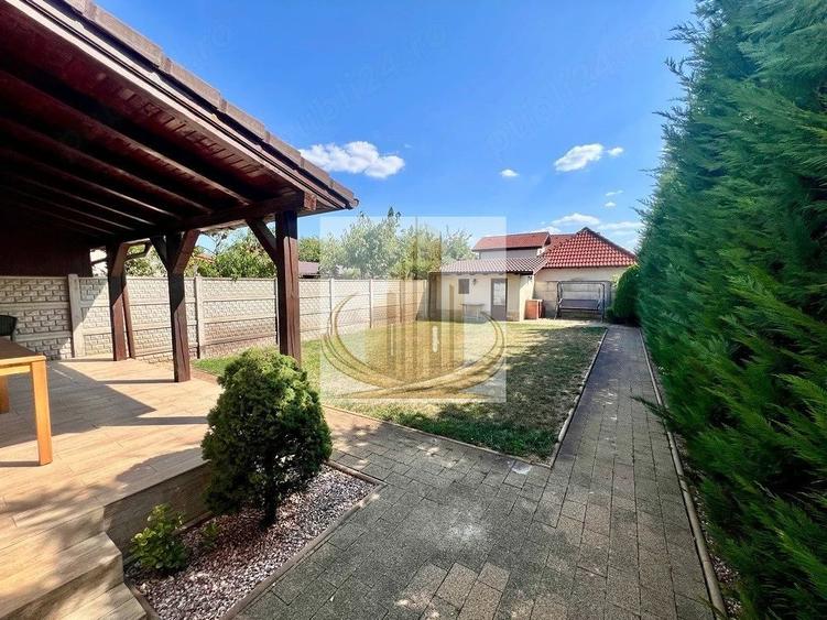 Duplex 4 camere, 120 mp utili teren 330 mp Moșnița Nouă Cartier Europa