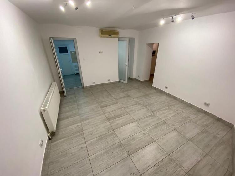 130 mp 6 camere | Parter vilă | 4 min Parcul Carol | Ideal birouri sau locuința