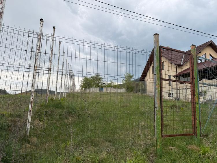Teren, 500 mp, Sacele, str. Morii, priveliste spre Brasov