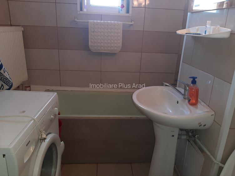 Vanzare Apartament 4 camere zona centrala Tudor Vladimirescu - 12