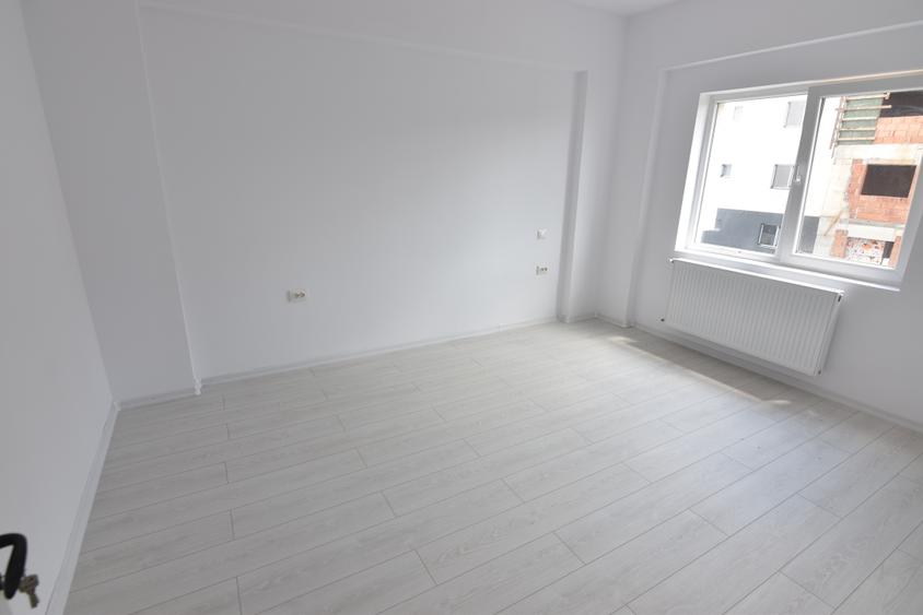 Bragadiru, Apartament 2 camere decomandat