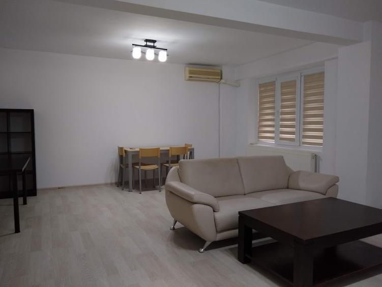Ultracentral, apartament spatios, finisaje de lux