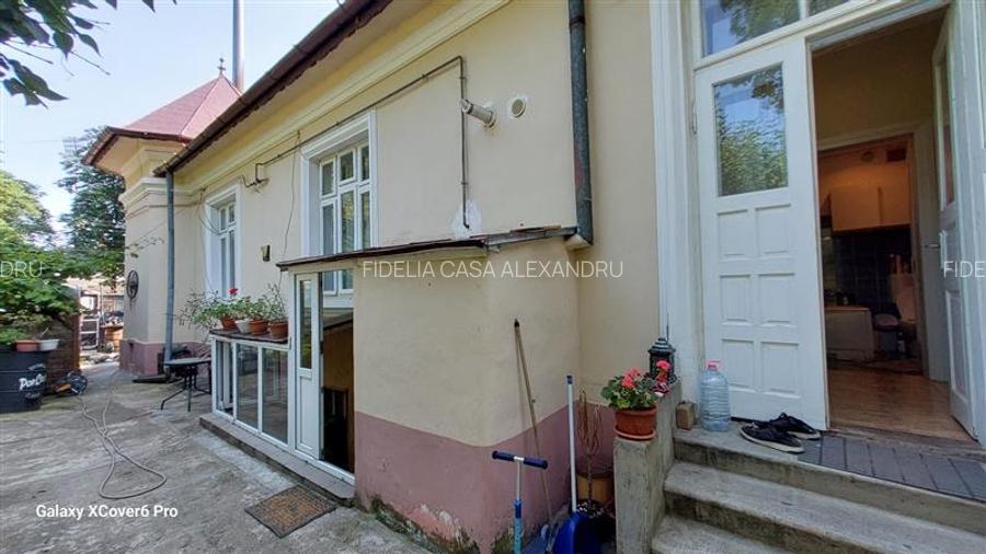 Vila  de vanzare  Copou, - 2