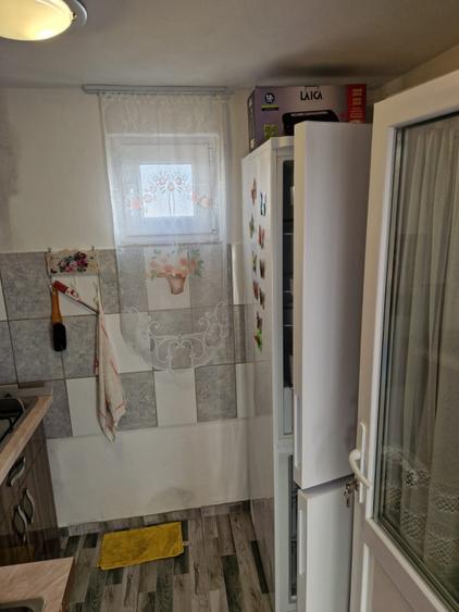 Casă de vânzare, 47.70 mp utili, Găvănești -Olt