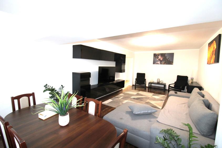 Apartament cu 3 camere pe Faleza cu vedere la Dunare