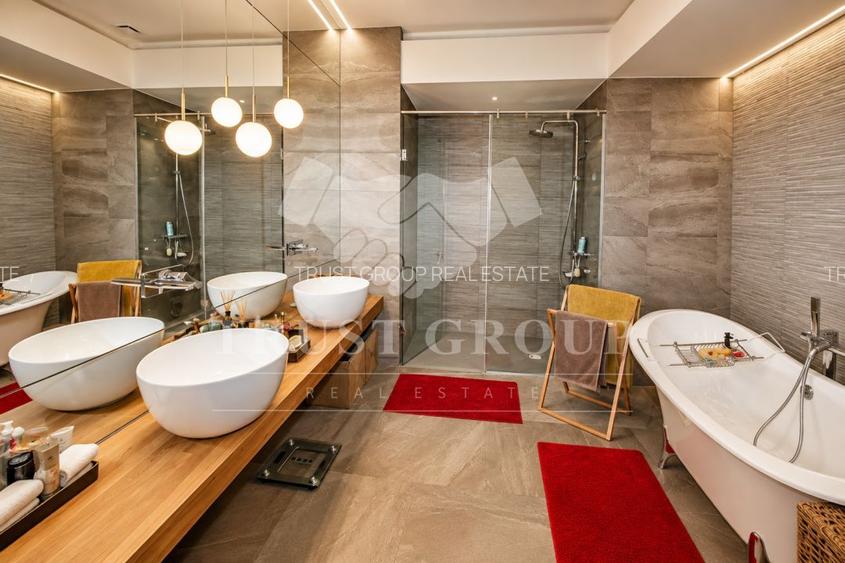 Penthouse deosebit 4 Camere Ultracentral | Terasa 115mp | 2 Locuri parcare