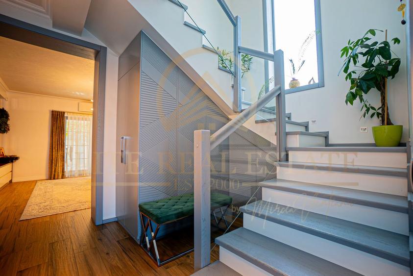 Mamaia Sat - Casă ultra-modernă de lux – 5 camere, 4 dormitoare.