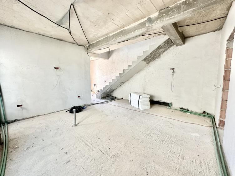 Duplex individual cu garaj propriu si 133 mp utili in Mosnita Noua - Mcity