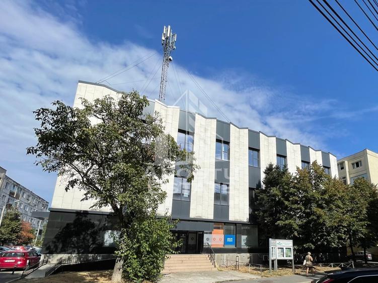 Cladire cu destinatie de clinica medicala, S+P+2E, Circumvalatiunii.