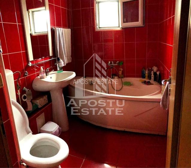 Apartament cu 4 camere, 2 bai, etaj intermediar, zona Soarelui - 6