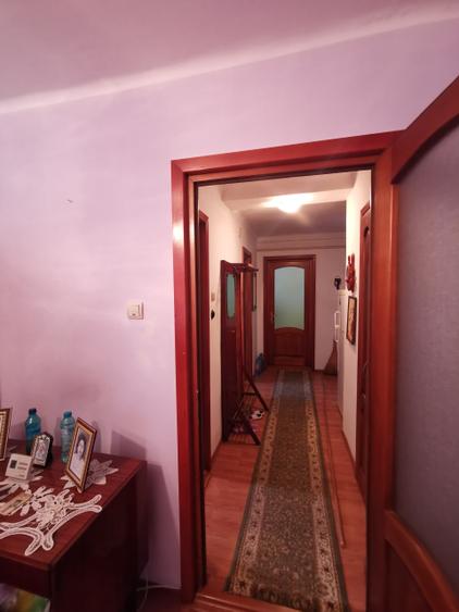 Apartament 3 camere  zona Rapsodia