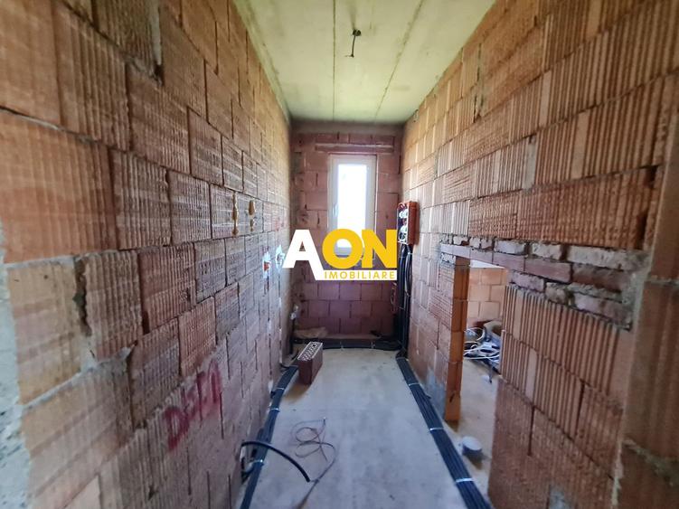 Casa 4 Camere, 130 mp, Teren 430 mp, Toate Utilitatile, Zona Micesti
