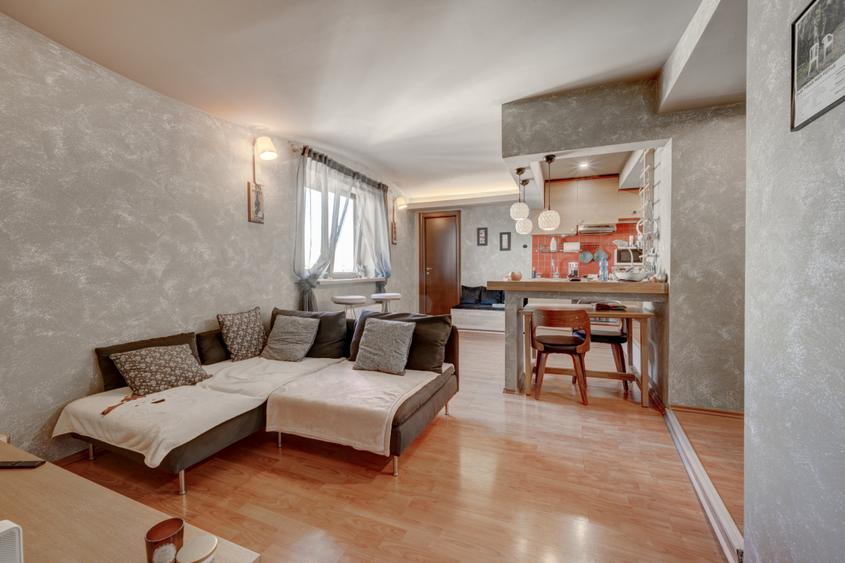UNIRII – CORNELIU COPOSU – 2 CAMERE, 53 MP TOTAL, ETAJ 7, CENTRALA PROPRIE!