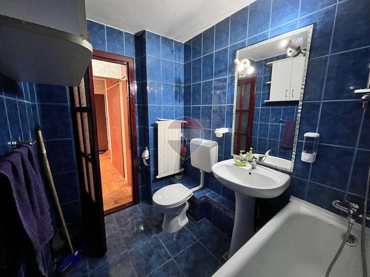 Apartament cu 2 camere de vânzare în zona Rogerius