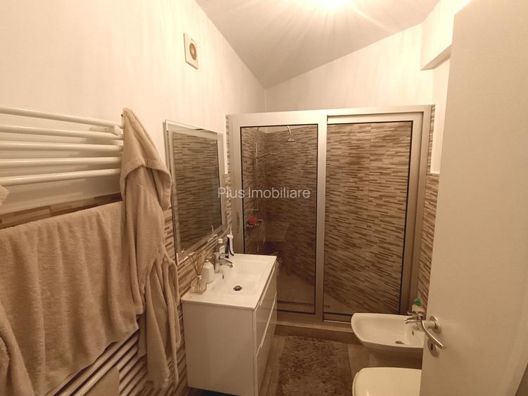 Apt 2 cam. 49.81 m.p. mobilat si utilat, loc de parcare subteran+boxa-33.03 m.p. - 16