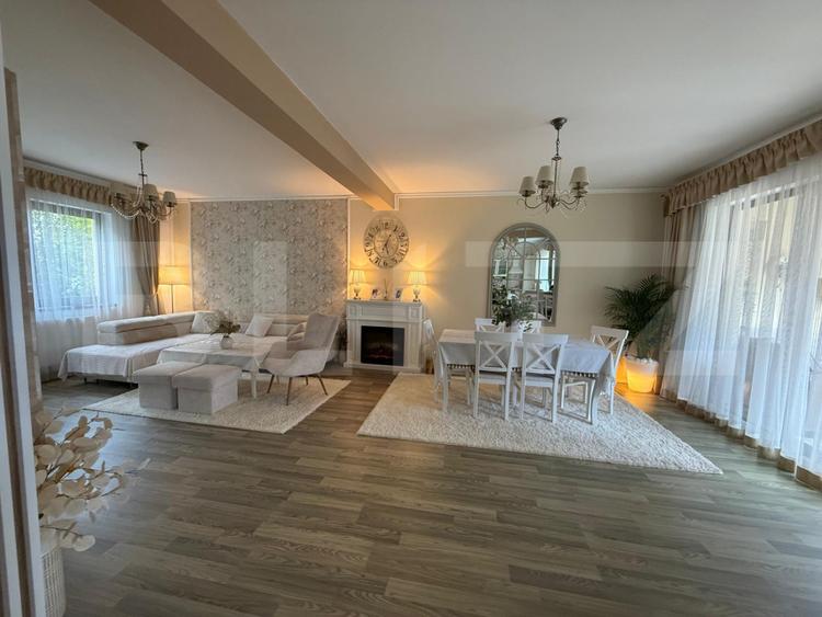 Duplex 4 camere, 120 mp utili, 300 mp de teren, piscina incalzita, zona Terra