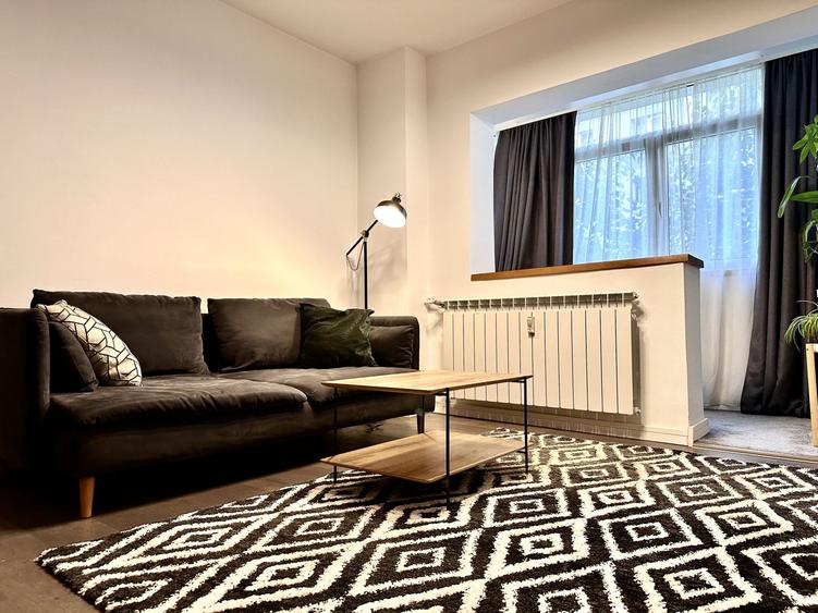 Apartament 3 camere, strada Turda 129