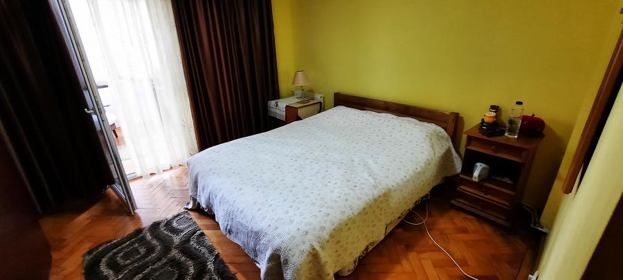 Apartament 5 camere Piata Mare