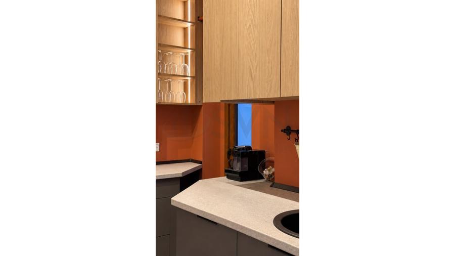 REA1029837 Apartament 2 camere , Piața Rosetti etaj 5/6, 67 mp