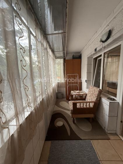 Apartament spatios cu o camera, 32 mp utili + balcon, parter - Sagului - 6