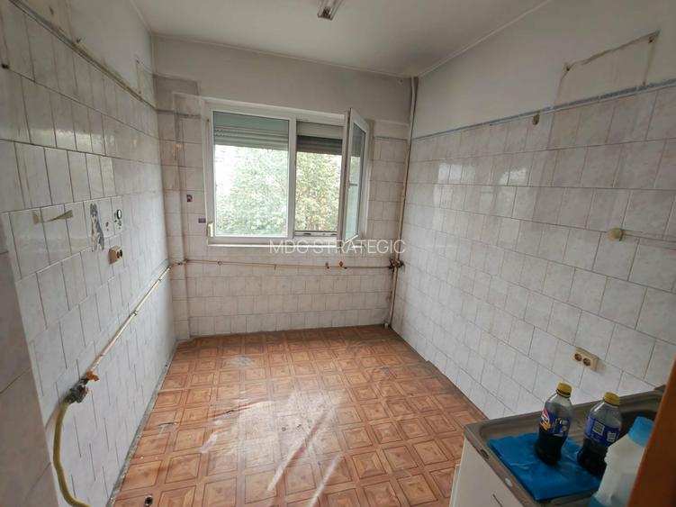 Bdul Iuliu Maniu stradal la 2 min dist de Metrou Gorjului si Pta Veteranilor - 6