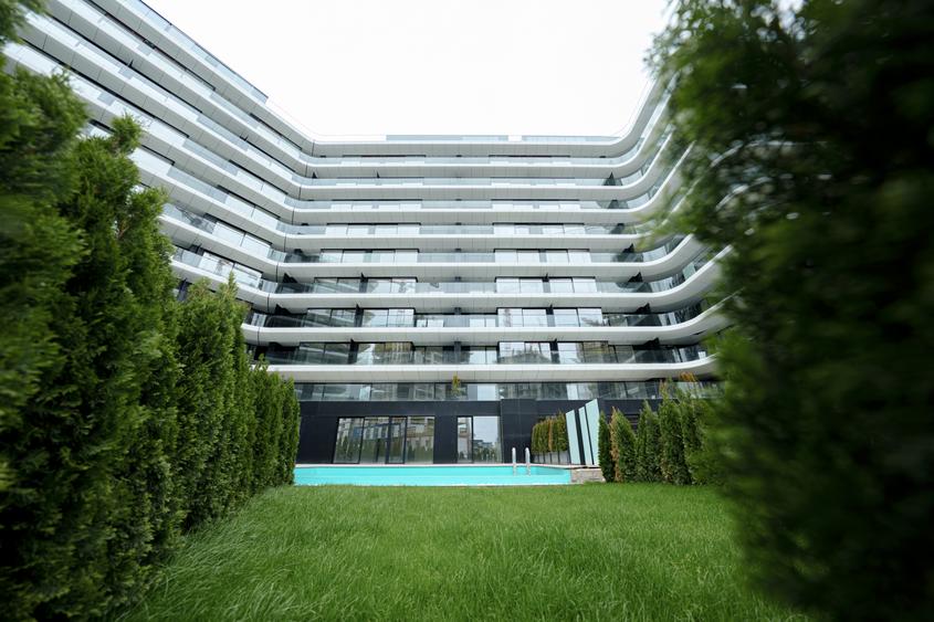 Apartament 3 camere, cu vedere splendida la lac, Yacht Kid,