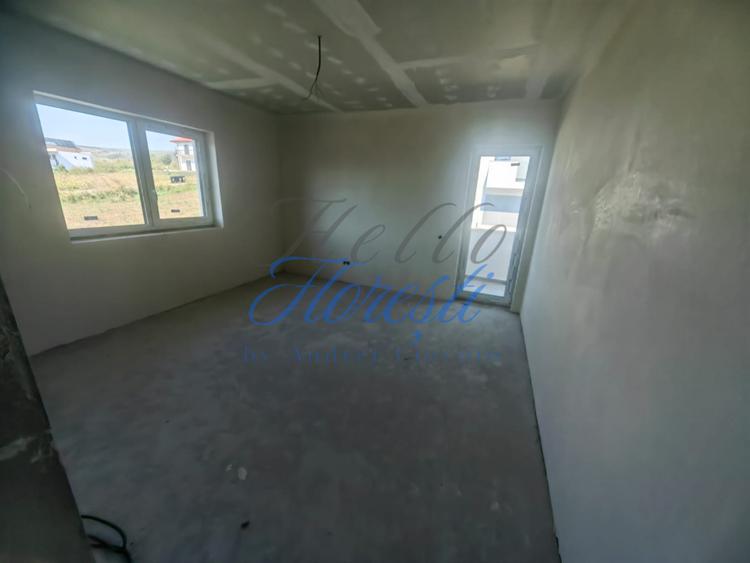 Casa cu 4 camere, in zona Chinteni
