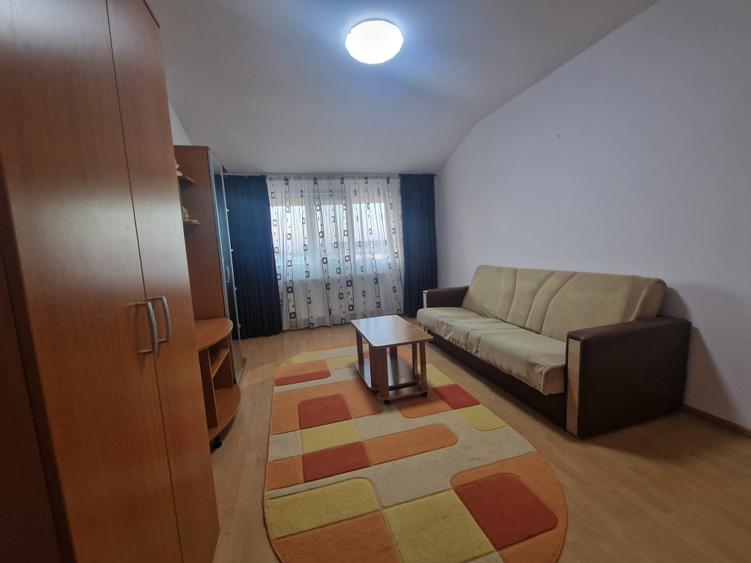 Navodari (Sud)- 2 camere decomandate 54mp, mobilat-utilat, 55.000euro