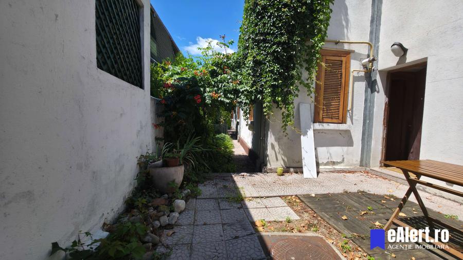 Casă de vânzare zona Domenii, București, str. Constantin Stere.