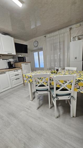 De vanzare casa cocheta in Sacele, cu loc de parcare in curte - 2