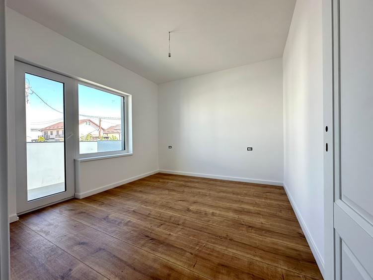 Intabulata! Casa 4 camere 2 bai 95mp Mall Moldova Valea Lupului