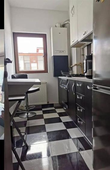 Apartament 3 camere balcon parcare zona Doamna Stanca