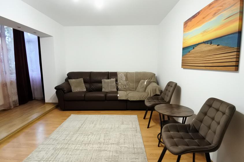 Închiriere apartament 3 camere-strada 22 Decembrie-etaj 1-decomandat