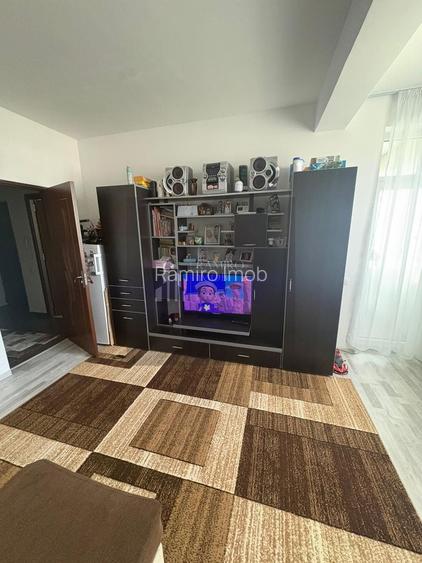 Apartament 3 camere decomandat zona Metalurgiei - 3