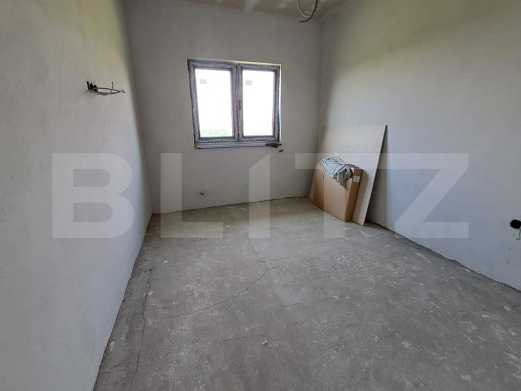 Casă individuală de vânzare în Sâncrai, 500 mp teren
