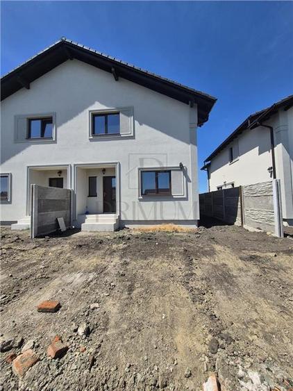 Duplex zona excelenta- langa noul LIDL - finisaje la alegere - spatii generoase