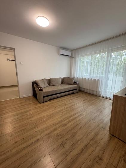PODU ROS - CANTEMIR - 2 CAMERE RENOVAT TOTAL - ETAJ INTERMEDIAR - MOBILAT - UTILAT - MUTARE IMEDIATA