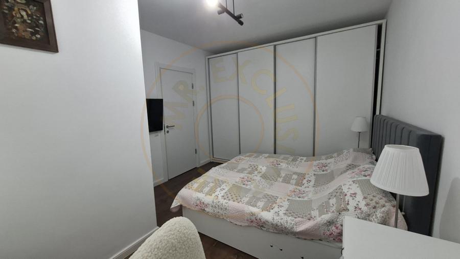 Studio modern bloc nou cu gradina proprie si loc de parcare
