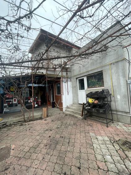 Casa de Vanzare cu teren spatios,zona Pantelimon-Delfinului,langa Mega Mall&Lac;