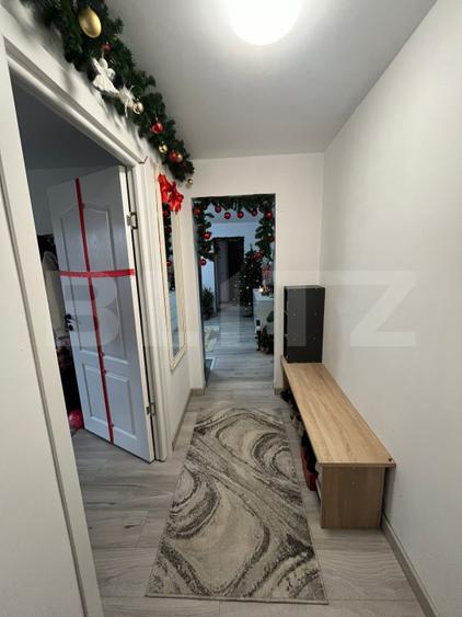 Apartament renovat, decomandat, 2 camere, zona Micro 3