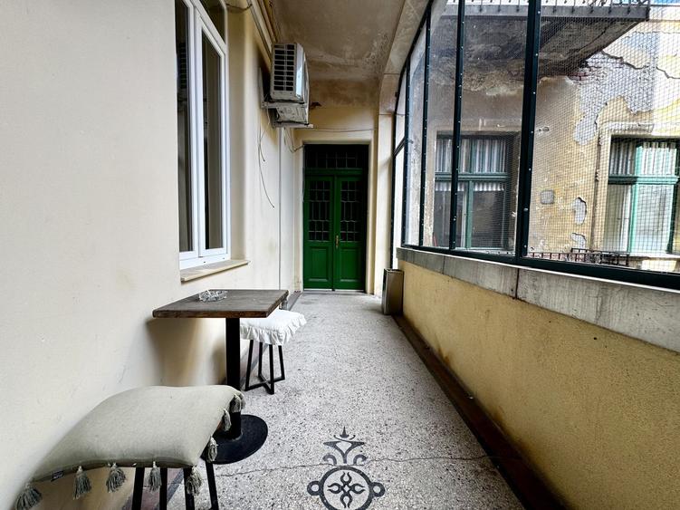Spațiu birouri - renovat integral, etaj 1, in Piața Unirii
